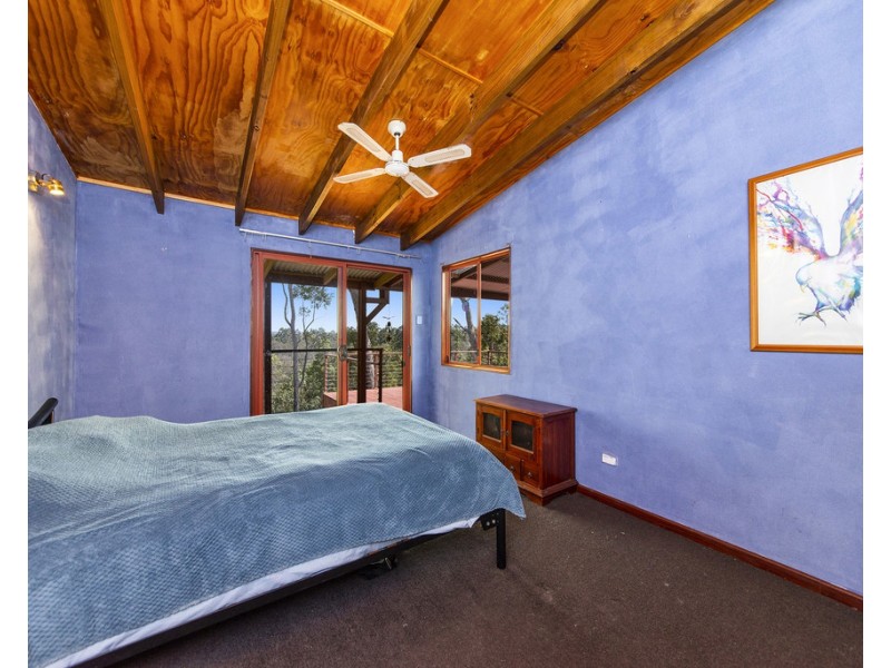 38 Hovea Pl, Nannup WA 6275