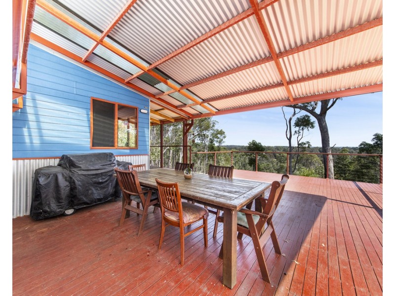38 Hovea Pl, Nannup WA 6275
