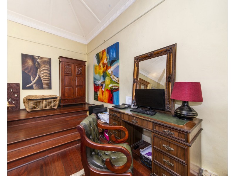 2 Dunnet Road, Nannup WA 6275