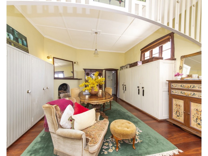 2 Dunnet Road, Nannup WA 6275