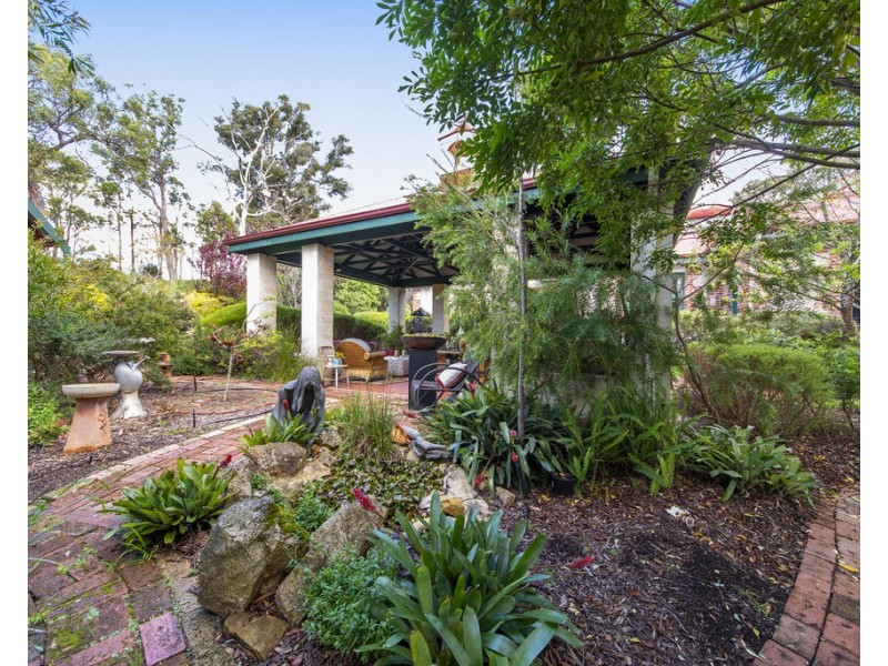 2 Dunnet Road, Nannup WA 6275
