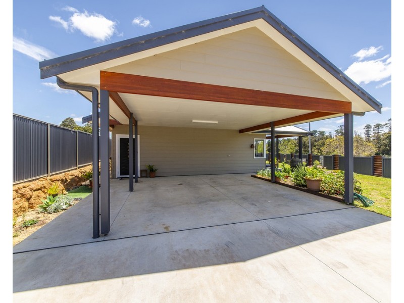 2a Hitchcock Drive, Nannup WA 6275