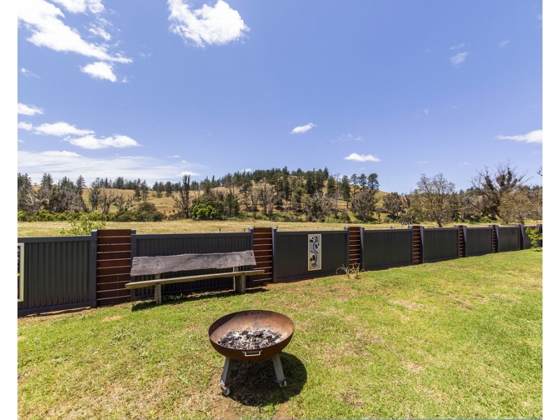 2a Hitchcock Drive, Nannup WA 6275