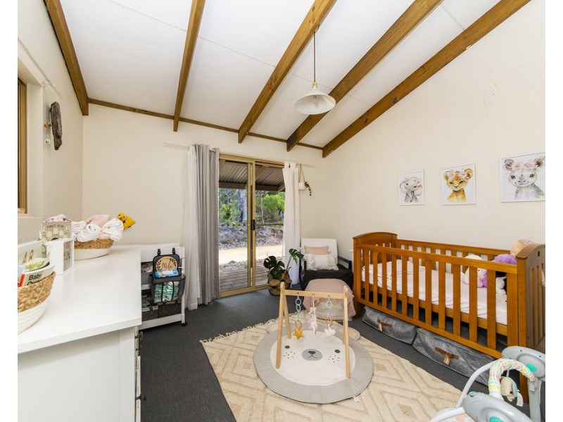 90 Leschenautlia Drive, Nannup WA 6275