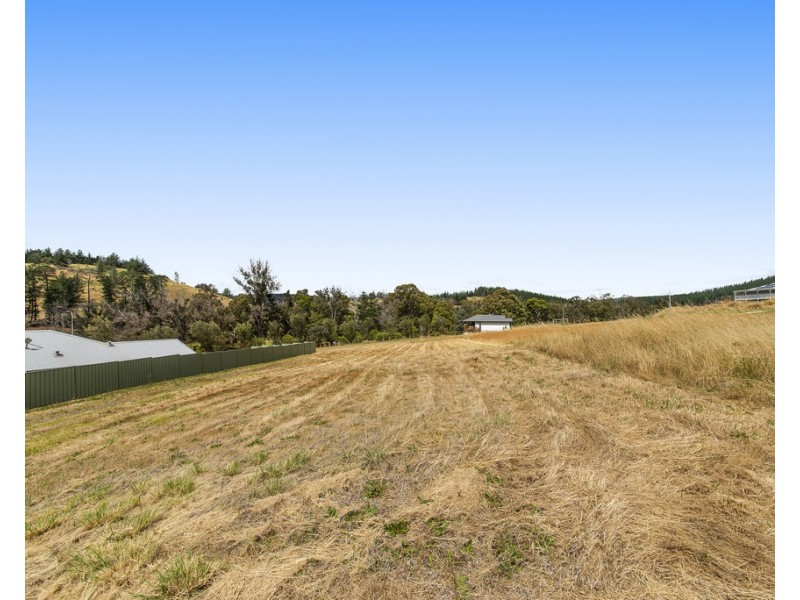 5 Hitchcock Drive, Nannup WA 6275