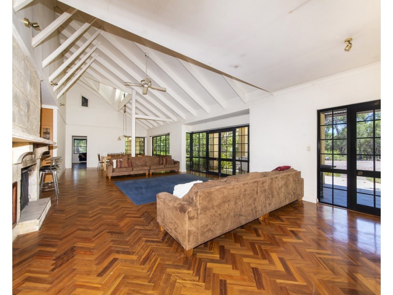 21 Sheoak Place, Nannup WA 6275