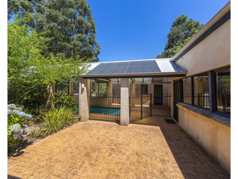 21 Sheoak Place, Nannup WA 6275