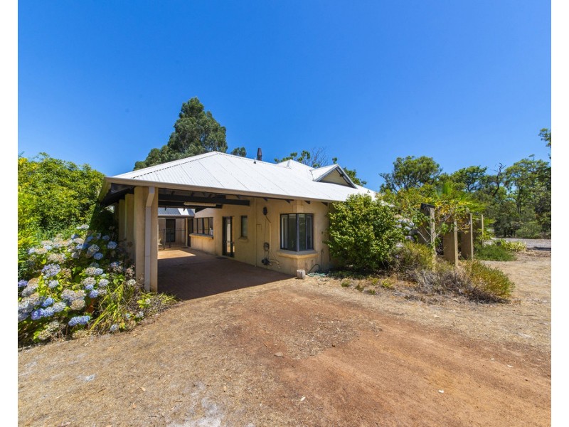 21 Sheoak Place, Nannup WA 6275