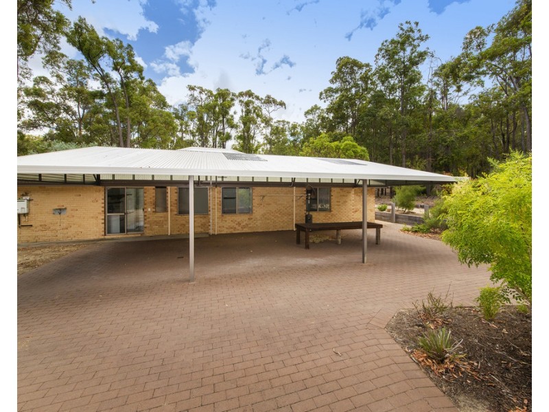 45 Cockatoo Drive, Nannup WA 6275