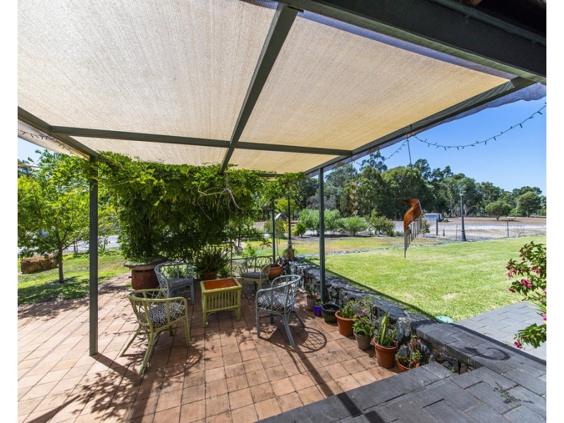 185 BLACKWOOD RIVER DRV, Nannup WA 6275