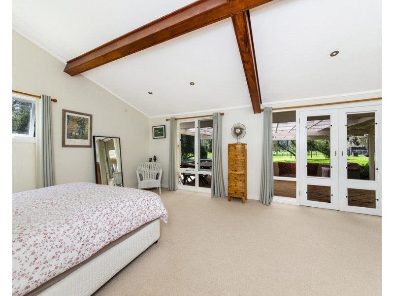 11 East Nannup Rd, Nannup WA 6275