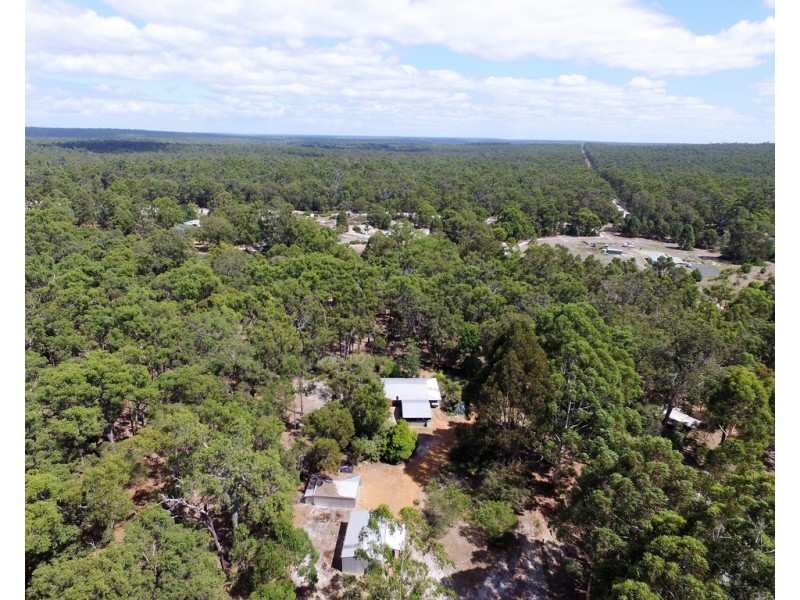 65 BLACKWOOD RIVER DRIVE, Nannup WA 6275