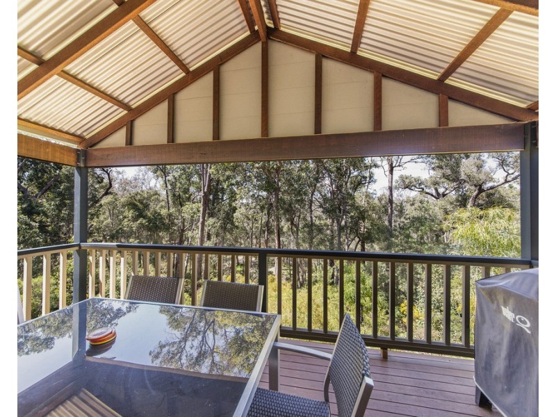 219 Leschenaultia Drv, Nannup WA 6275