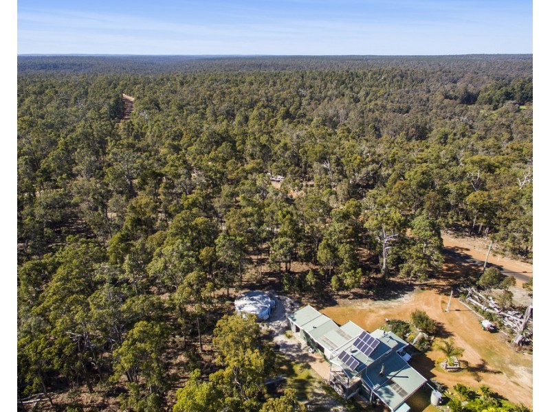 225 Johnston Road, Nannup WA 6275