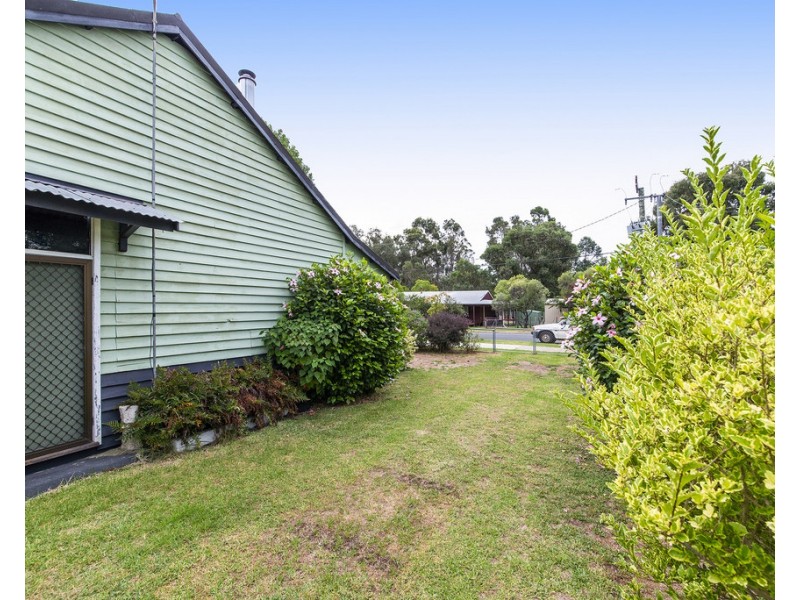 33 Kearney Street, Nannup WA 6275