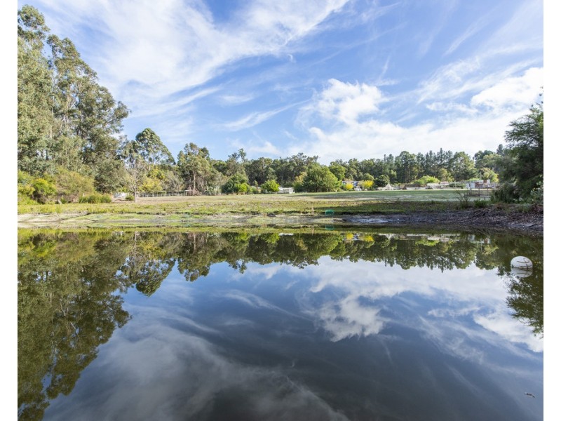 112 Johnston Road, Nannup WA 6275