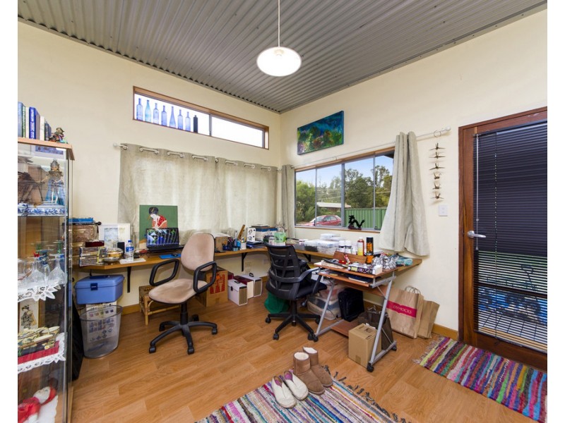 13 Wilson Street, Nannup WA 6275