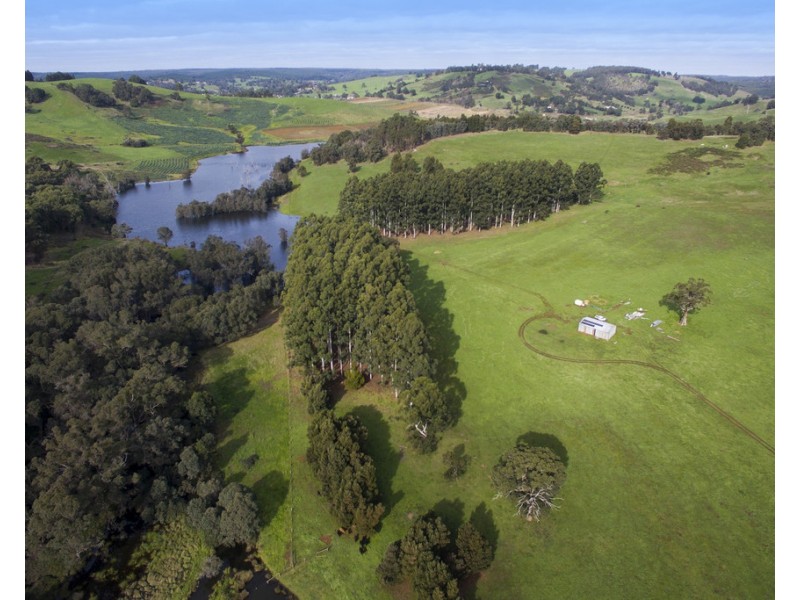 77 Hawterville Road, Mullalyup WA 6252