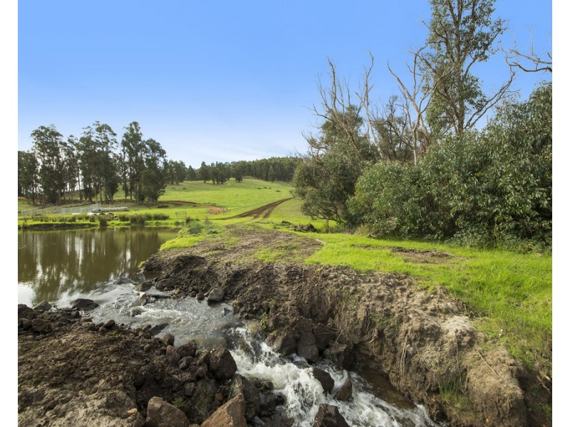 77 Hawterville Road, Mullalyup WA 6252