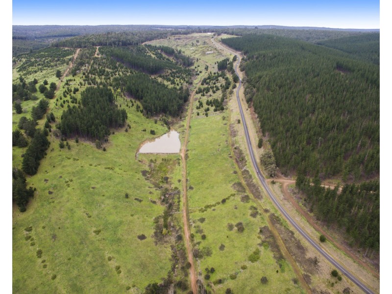 11 Brockman Highway, Nannup WA 6275
