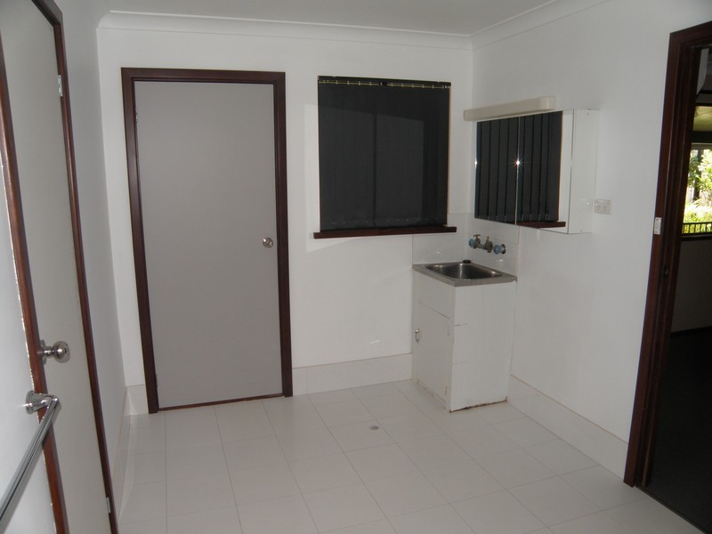 3 Bishop St, Nannup WA 6275