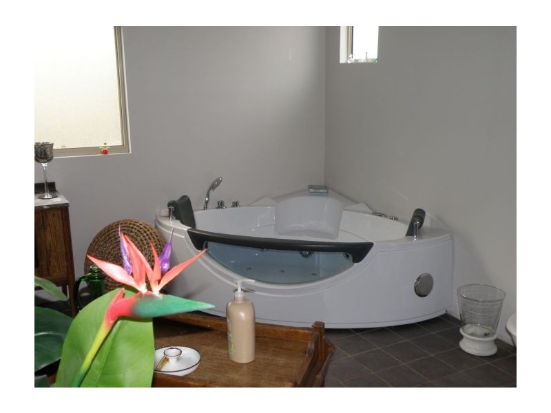 30b Walter St, Nannup WA 6275