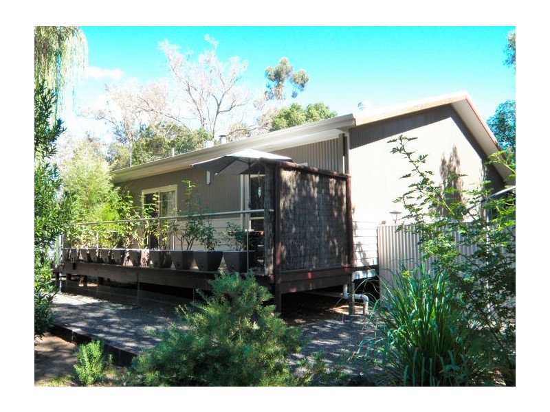 30b Walter St, Nannup WA 6275