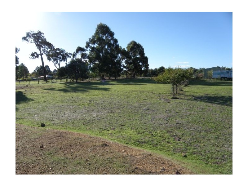 Lot 8 Broardlea Rise, Nannup WA 6275