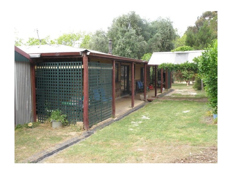 Location 9806 Vasse Hwy, Nannup WA 6275