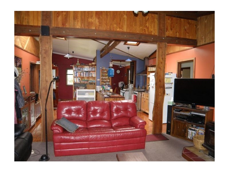 Location 9806 Vasse Hwy, Nannup WA 6275