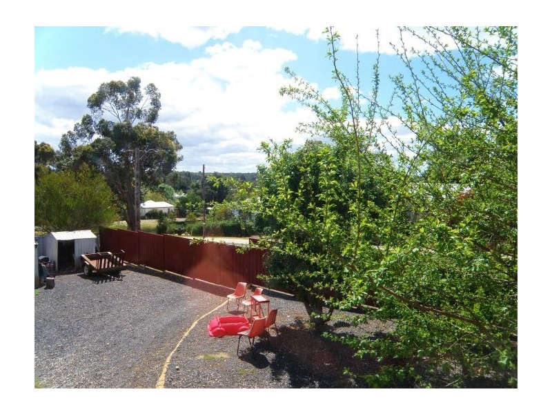 24 Carey St, Nannup WA 6275