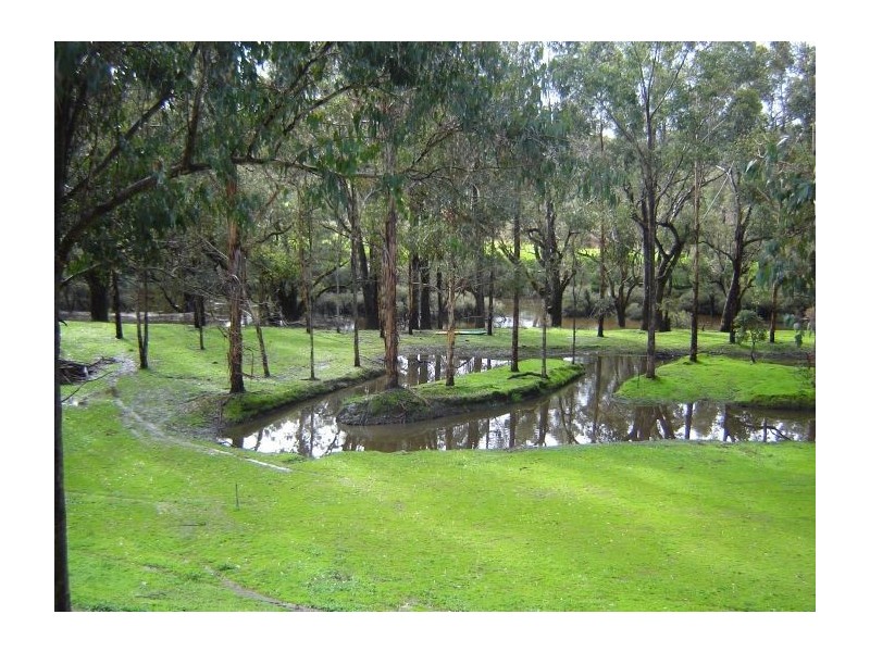 4 Balingup Nannup Rd, Nannup WA 6275