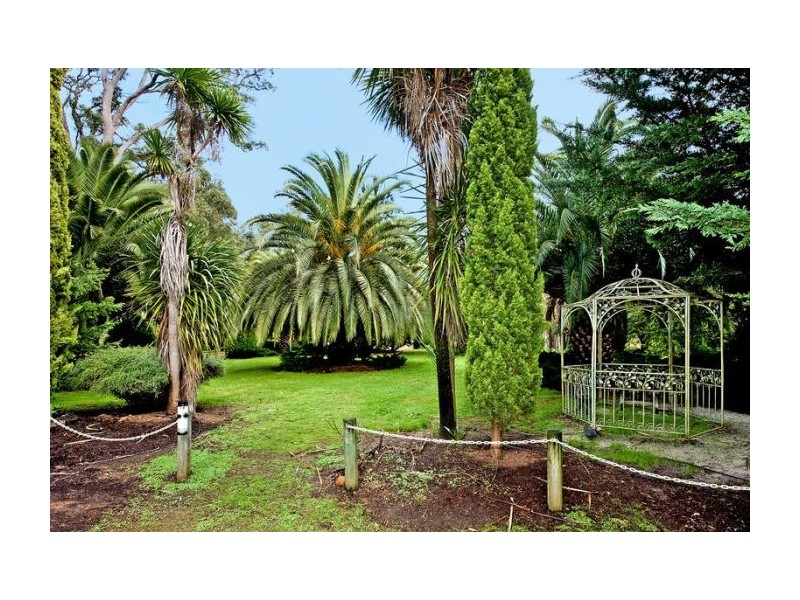 4 Balingup Nannup Rd, Nannup WA 6275