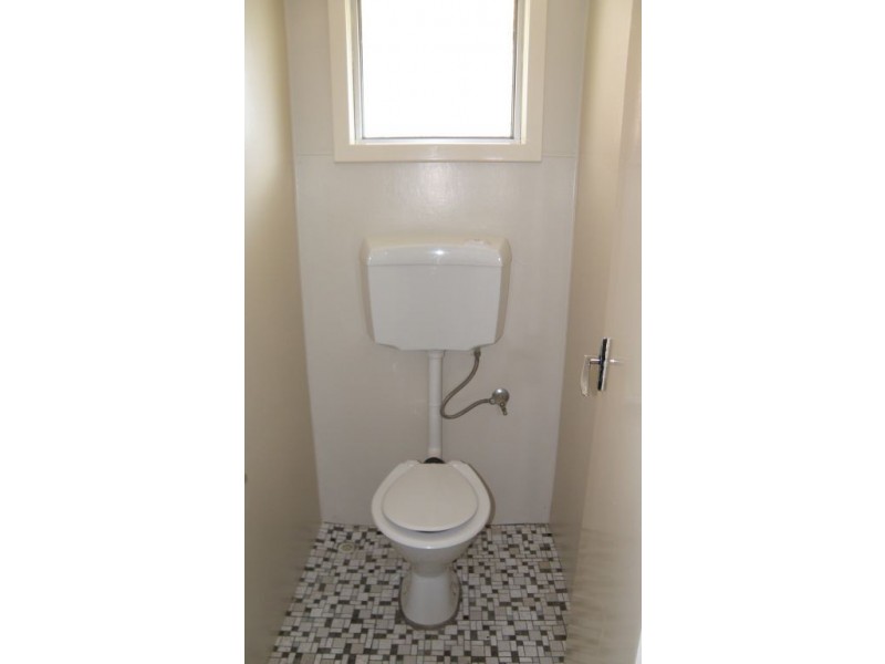 16 Wattle Crescent, Manjimup WA 6258