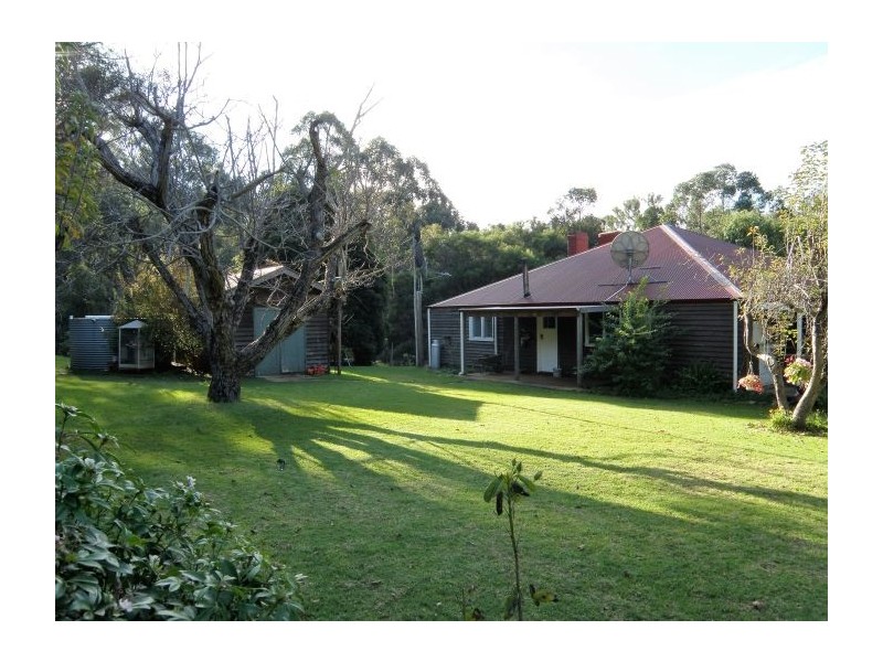1435 Balingup Nannup Rd, Nannup WA 6275