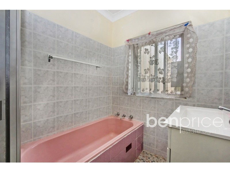 4 Parklawn Place, North St Marys NSW 2760