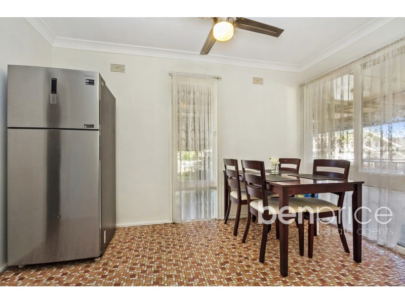 5 Arnhem Place, Willmot NSW 2770