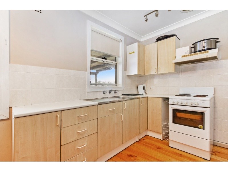 52 Tarawa Rd, Lethbridge Park NSW 2770