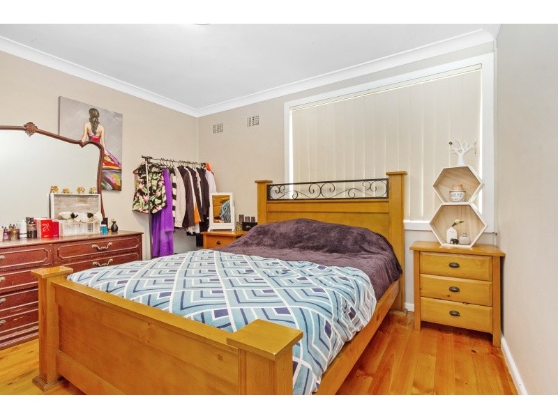 52 Tarawa Rd, Lethbridge Park NSW 2770