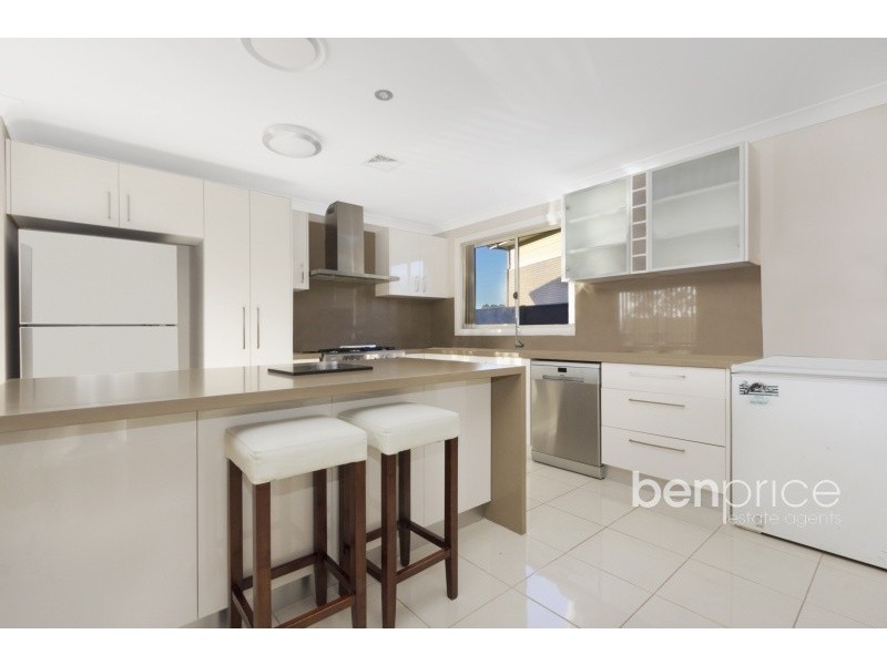 71 Saltbush Circuit, Ropes Crossing NSW 2760