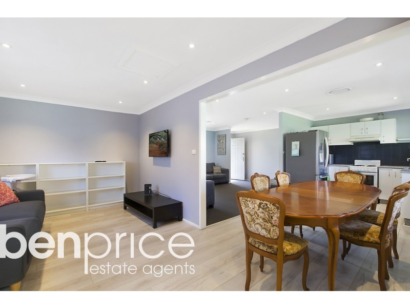 14 Magyar Place, Oakhurst NSW 2761