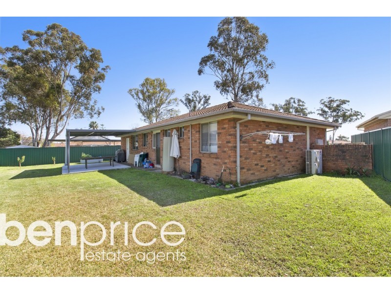 14 Magyar Place, Oakhurst NSW 2761