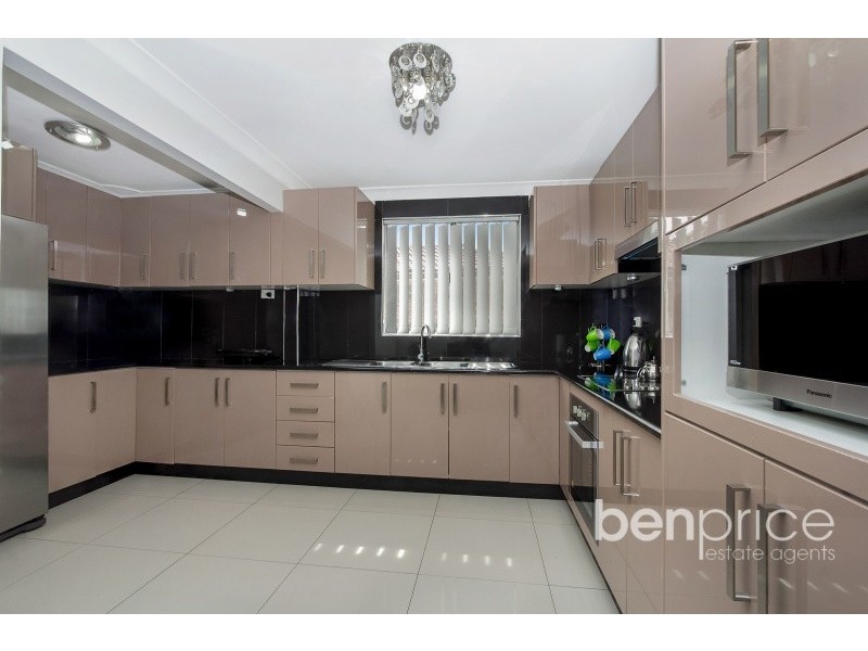 16 Arundell st, Dharruk NSW 2770
