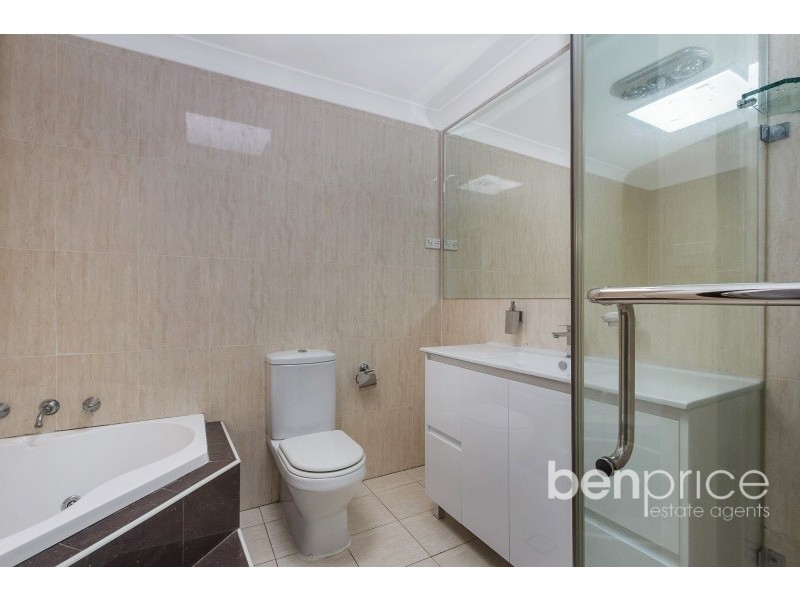 16 Arundell st, Dharruk NSW 2770