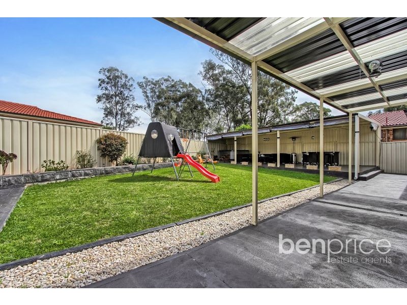 16 Arundell st, Dharruk NSW 2770