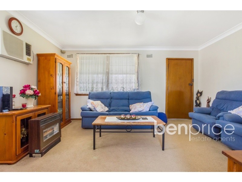 2 Pinang Place, Whalan NSW 2770