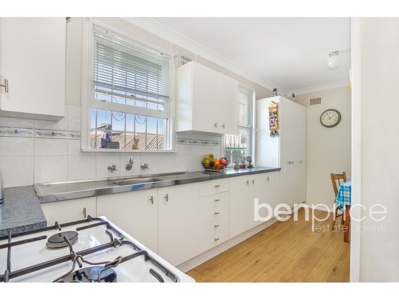 2 Pinang Place, Whalan NSW 2770