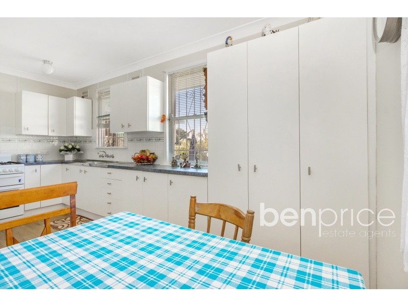 2 Pinang Place, Whalan NSW 2770