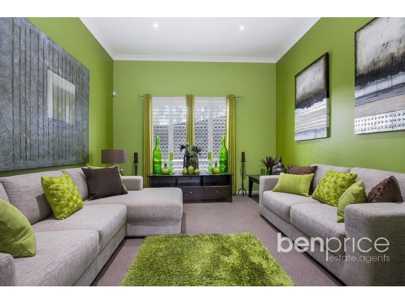 4 Shand Place, Minchinbury NSW 2770