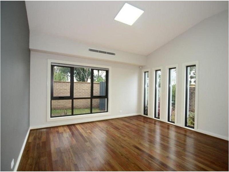 1 London Court, Kellyville NSW 2155